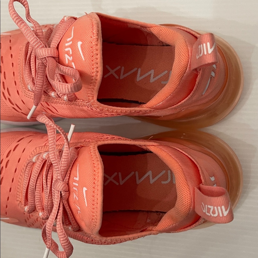Nike Women's Air Max 270 Crimson Bliss White Running Sneakers Women’s Size 8 - Picture 7 of 14